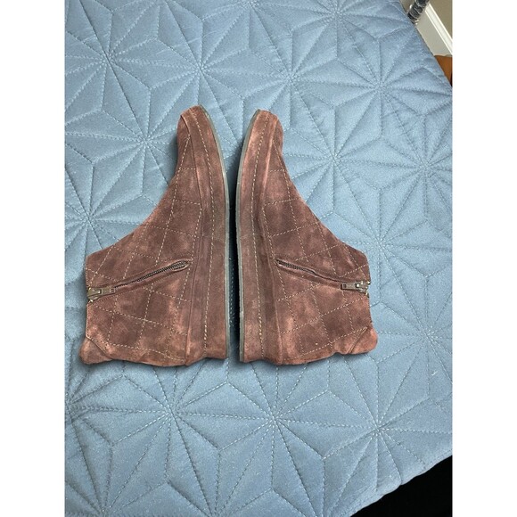 Stephane Kelian Paris Burgundy Suede Quilted Wedge Bootie Womens Size 7 - Picture 10 of 16